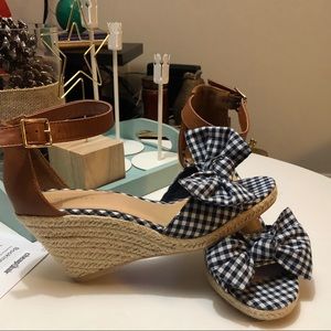 Summer espadrille platforms